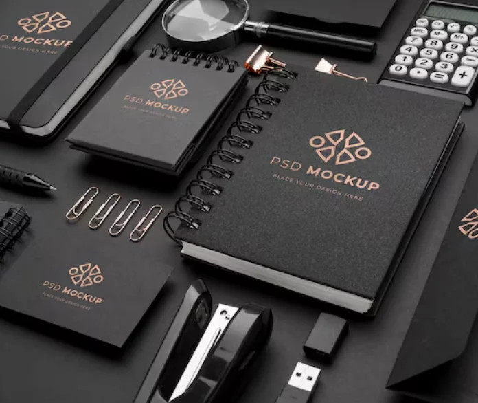 Pack de branding con cuadernos y USB personalizados